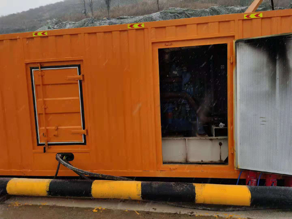 潜山发电机出租 柴油发电机组电压低报警怎么办？