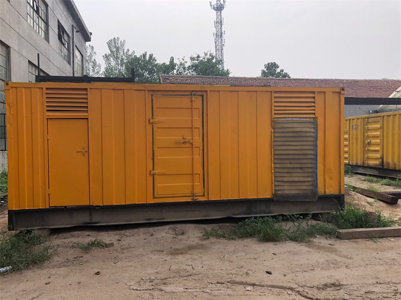 潜山柴油发电机如何判断新机油是否已经完全充满机油滤清器？