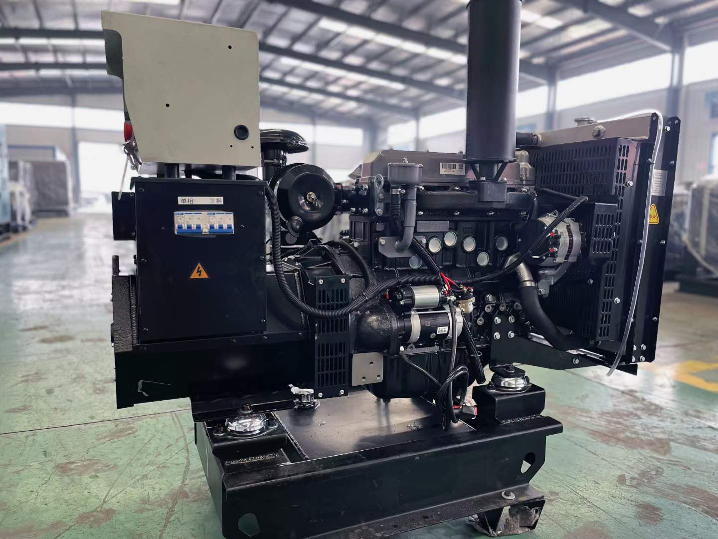 潜山如何降低电感性负载对发电机的影响？