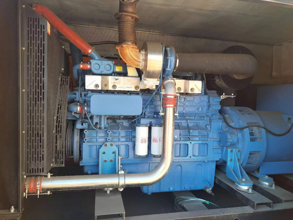 潜山柴油发电机组一般有几种电压输出？