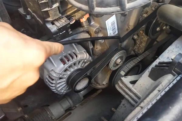 潜山转速传感器的工作原理是什么？