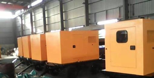 潜山柴油发电机组冬季启动后需要进行哪些检查和操作？